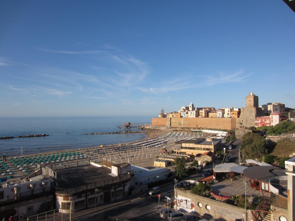 La Finestra Sul Castello B&B Termoli Ngoại thất bức ảnh